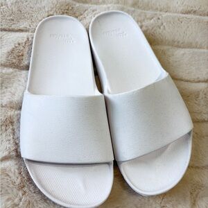 Archie’s White Slide Sandals